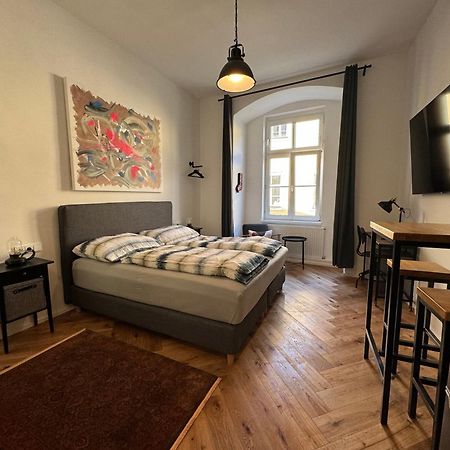 Industrial Apartment Schlossberg Linz Exteriör bild