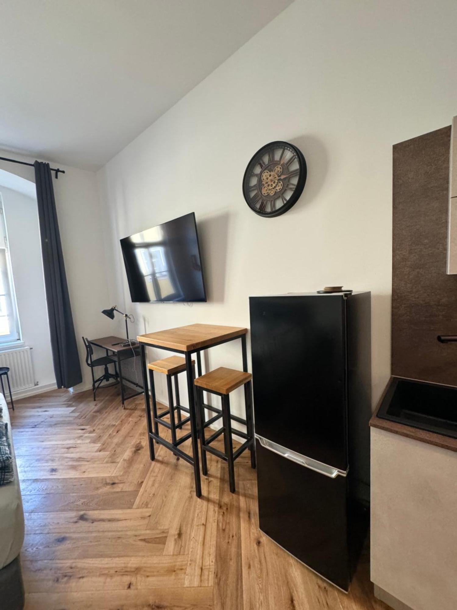 Industrial Apartment Schlossberg Linz Exteriör bild