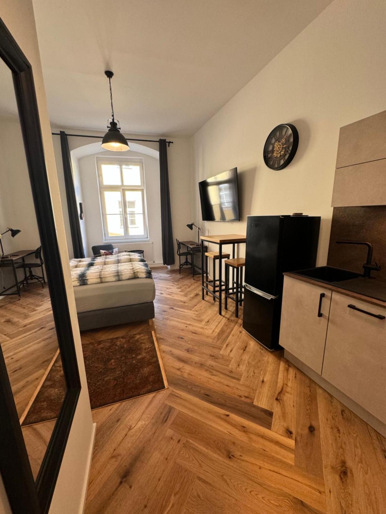 Industrial Apartment Schlossberg Linz Exteriör bild